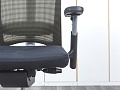 Офисное кресло руководителя  Haworth Ткань Зеленый Comforto  (КРТЗ-04110)