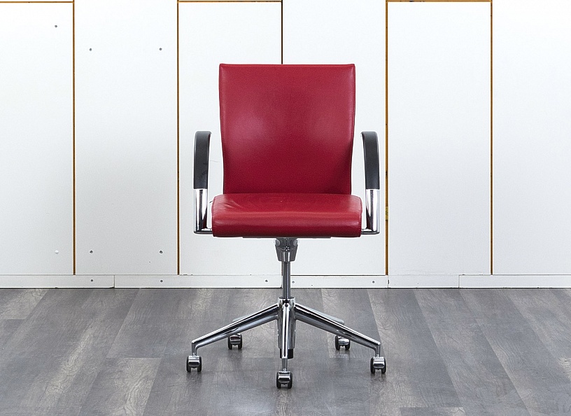 Офисное кресло руководителя  Ahrend Кожа Красный 350  (КРКК-13072)