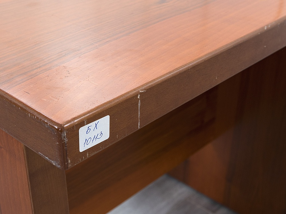 Офисный стол для переговоров  1 400х700х725 ЛДСП Орех   (БХ-10113)