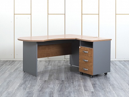 Комплект офисной мебели стол с тумбой Berlin 1 600х1 000х750 ЛДСП Ольха   (СПУЛКп-04044)