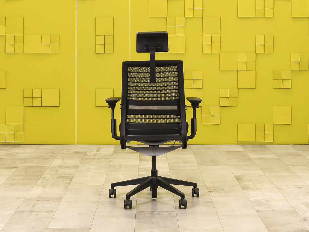 Офисное кресло руководителя на колесах Think 2 Steelcase Ткань Чёрный Германия  КРТЧ-04066